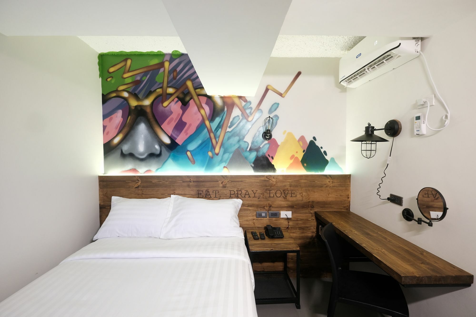 U Hotels Makati Μακάτι Εξωτερικό φωτογραφία